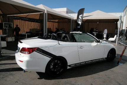 Bộ 3 xe Lexus IS C mui trần khoe sắc - 12 Bộ 3 xe Lexus IS C mui trần khoe sắc - 12