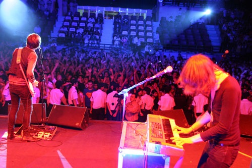 Công nương và Hoàng thái tử Đan Mạch đi xem “Rock” ở Huế - 10 Công nương và Hoàng thái tử Đan Mạch đi xem “Rock” ở Huế - 10