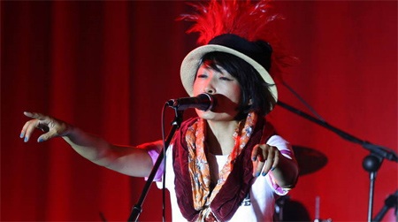 Ca sĩ Chen Lin chết do tự vẫn - 3