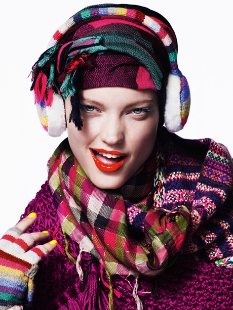 Ảnh quảng cáo nhiều màu sắc của Monsoon  - 1