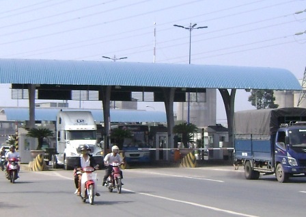 CII phải ngưng ngay việc thu phí sai đối tượng  - 1