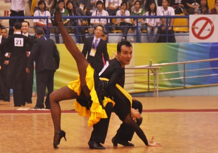 Quyến rũ những vũ điệu Dance Sport... - 9 Quyến rũ những vũ điệu Dance Sport... - 9
