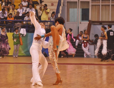 Quyến rũ những vũ điệu Dance Sport... - 5 Quyến rũ những vũ điệu Dance Sport... - 5