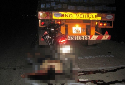 Liên tiếp tai nạn tại chốt trực của CSGT - 1