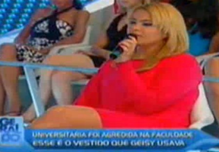 Brazil xôn xao sinh viên bị đuổi học do mặc váy ngắn - 1 Brazil xôn xao sinh viên bị đuổi học do mặc váy ngắn - 1