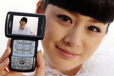 Kim Tae Hee không “ưng” khuôn miệng của mình - 2 Kim Tae Hee không “ưng” khuôn miệng của mình - 2