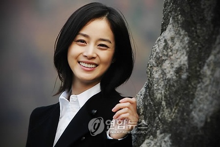 Kim Tae Hee không “ưng” khuôn miệng của mình - 9 Kim Tae Hee không “ưng” khuôn miệng của mình - 9