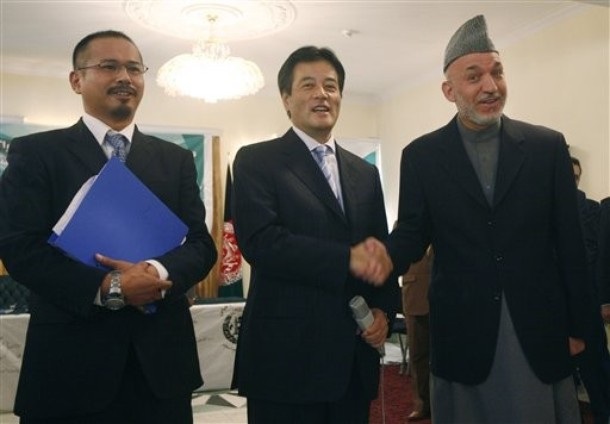 Chùm tin vắn qua ảnh - 3