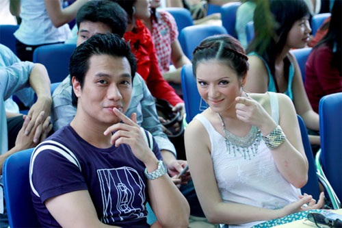 Việt Anh tình tứ bên Lý Nhã Kỳ - 8