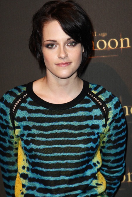 Dàn “sao” <i>Trăng non</i> bận rộn đi tuyên truyền phim - 7