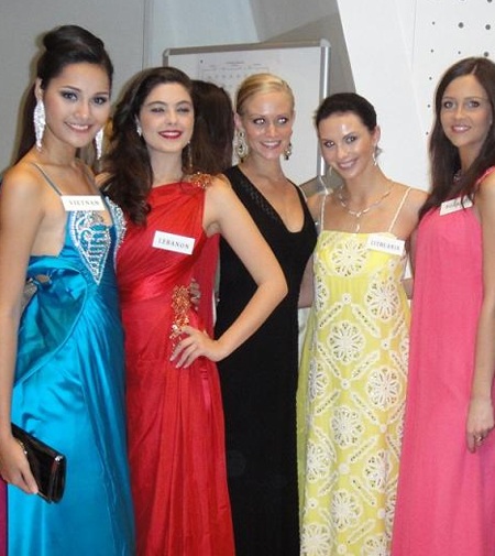 Hương Giang và các người đẹp trình diễn thời trang - 21