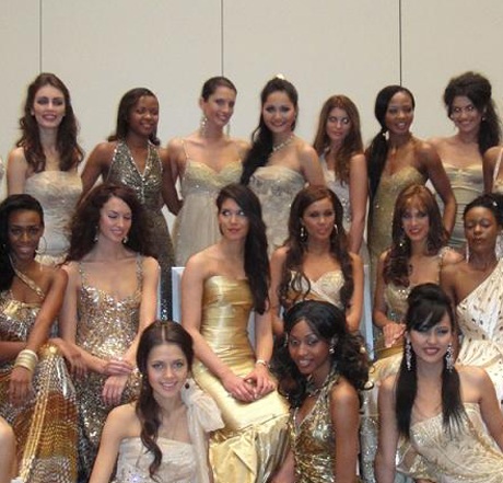 Hương Giang và các người đẹp trình diễn thời trang - 19