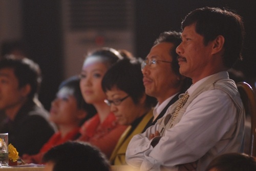 “Vẻ đẹp Phương Đông” đăng quang Hoa khôi sinh viên Hà Nội - 5