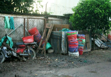 Hãi hùng “mục kích” lò bún - 2 Hãi hùng “mục kích” lò bún - 2