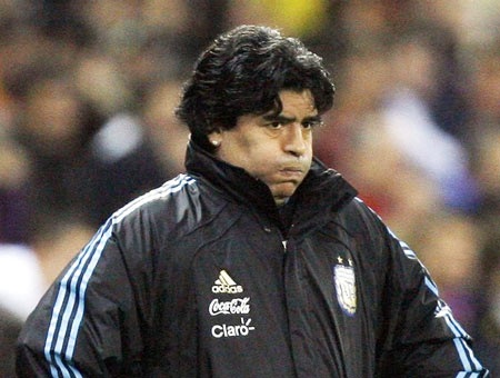 Diego Maradona bị FIFA “treo giò” hai tháng - 1 Diego Maradona bị FIFA “treo giò” hai tháng - 1