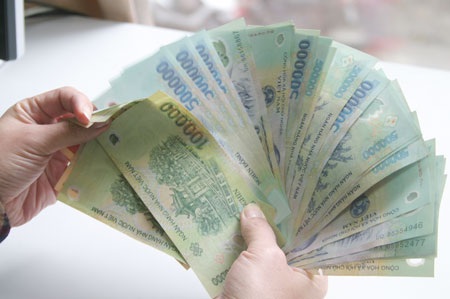 Khoảng cách lớn giữa các doanh nghiệp thưởng Tết - 1 Khoảng cách lớn giữa các doanh nghiệp thưởng Tết - 1