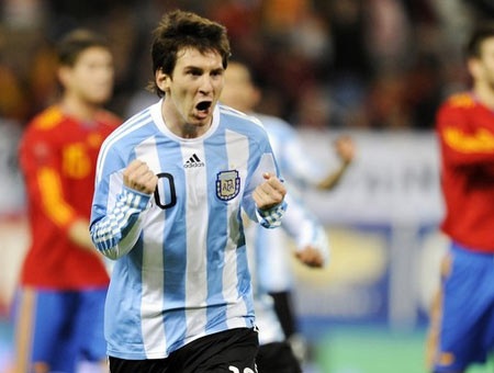 Danh thủ thế giới tán dương “Onze vàng” Messi - 1 Danh thủ thế giới tán dương “Onze vàng” Messi - 1