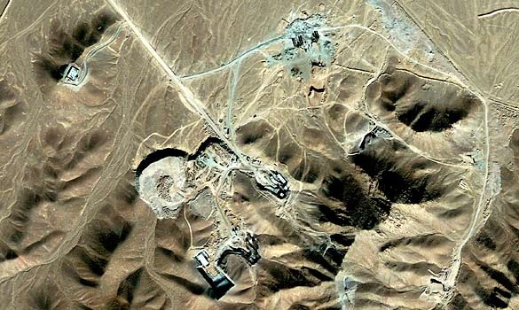 "Chính LHQ buộc Iran phải xây thêm 10 nhà máy hạt nhân" - 2 "Chính LHQ buộc Iran phải xây thêm 10 nhà máy hạt nhân" - 2