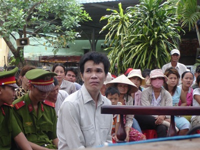 Những tấm chồng hờ bất nhân - 1 Những tấm chồng hờ bất nhân - 1