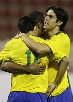 Brazil “thắng nhàn” trước Oman - 1 Brazil “thắng nhàn” trước Oman - 1