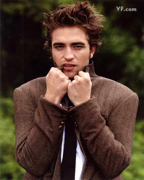Ảnh đẹp mê hồn của “ma cà rồng” Robert Pattinson - 10 Ảnh đẹp mê hồn của “ma cà rồng” Robert Pattinson - 10