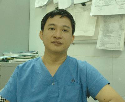 Trái tim của em bé đánh giày “mọc” bên phải - 4 Trái tim của em bé đánh giày “mọc” bên phải - 4