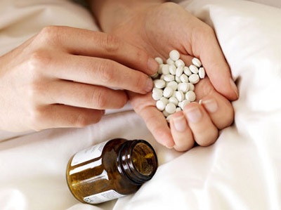 Tự tử để níu tình - 1