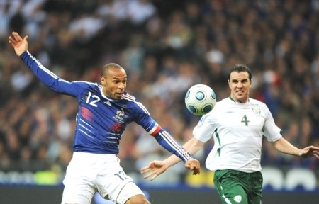 Thierry Henry: “Tôi đã chơi bóng bằng tay” - 1 Thierry Henry: “Tôi đã chơi bóng bằng tay” - 1