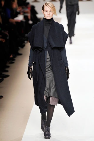 BST thu đông 2009 của Max Mara - 4 BST thu đông 2009 của Max Mara - 4