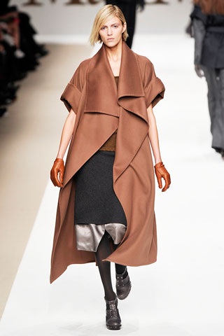 BST thu đông 2009 của Max Mara - 15 BST thu đông 2009 của Max Mara - 15
