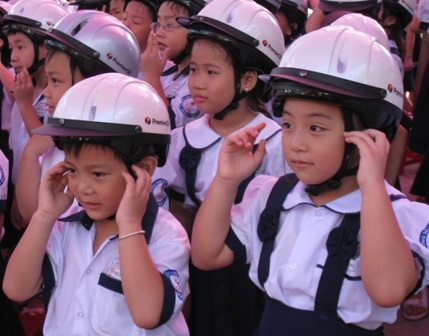 Vận động toàn dân chống... kẹt xe - 2