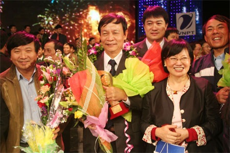 “Sẽ tuyệt vời nếu người đạt giải được trẻ hoá” - 2 “Sẽ tuyệt vời nếu người đạt giải được trẻ hoá” - 2