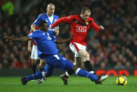 Đè bẹp Everton, MU tiếp tục bám sát Chelsea - 2 Đè bẹp Everton, MU tiếp tục bám sát Chelsea - 2