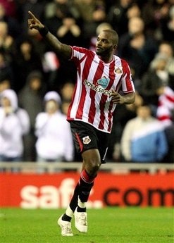 Chelsea thắng giòn giã, Arsenal gục ngã dưới tay Sunderland - 3 Chelsea thắng giòn giã, Arsenal gục ngã dưới tay Sunderland - 3