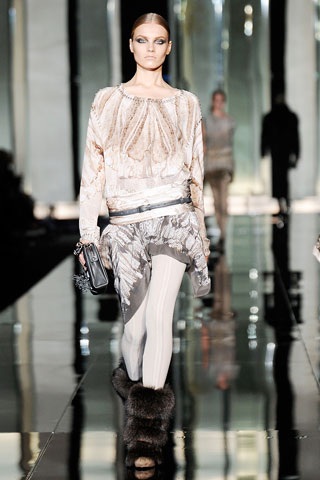 BST thu đông 2009 của Roberto Cavalli - 14 BST thu đông 2009 của Roberto Cavalli - 14