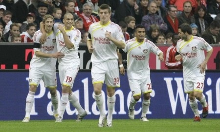 Hàng công vô duyên, Bayern bị chia điểm cùng Leverkusen - 2 Hàng công vô duyên, Bayern bị chia điểm cùng Leverkusen - 2