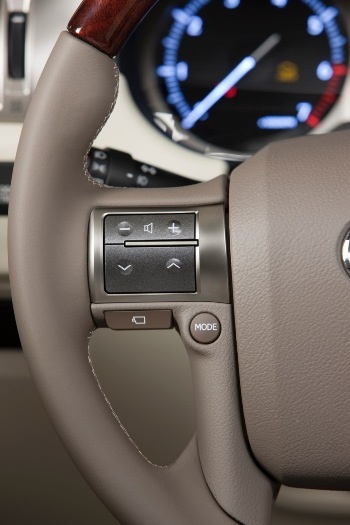 Lexus chính thức giới thiệu GX460  - 7