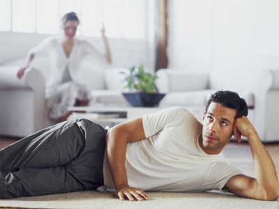 “Công nghệ hoãn binh” của các ông chồng cặp bồ - 1 “Công nghệ hoãn binh” của các ông chồng cặp bồ - 1