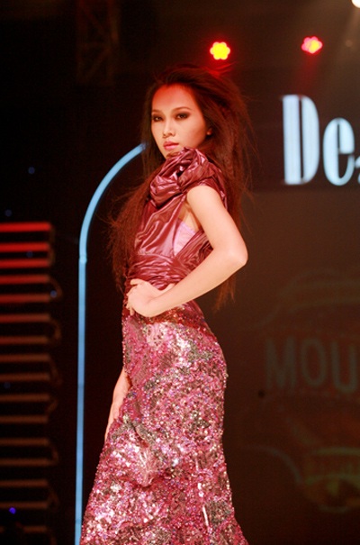Vũ Thu Phương hôn Tuấn Hưng say đắm - 15 Vũ Thu Phương hôn Tuấn Hưng say đắm - 15