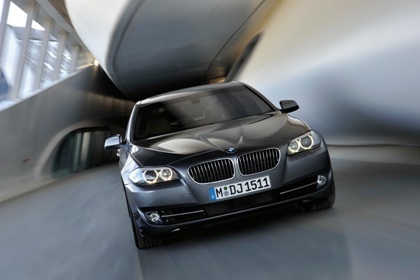 Ra mắt BMW 5-series phiên bản mới - 5 Ra mắt BMW 5-series phiên bản mới - 5