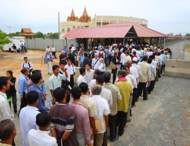 Toà xử Khmer Đỏ bước vào các phiên cuối cùng - 2 Toà xử Khmer Đỏ bước vào các phiên cuối cùng - 2