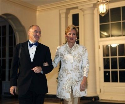 Obama tổ chức quốc tiệc đầu tiên tại Nhà Trắng - 18 Obama tổ chức quốc tiệc đầu tiên tại Nhà Trắng - 18