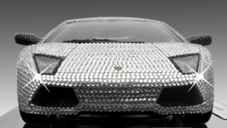 Đồ chơi nhà giàu: Lamborghini nạm pha lê - 1 Đồ chơi nhà giàu: Lamborghini nạm pha lê - 1