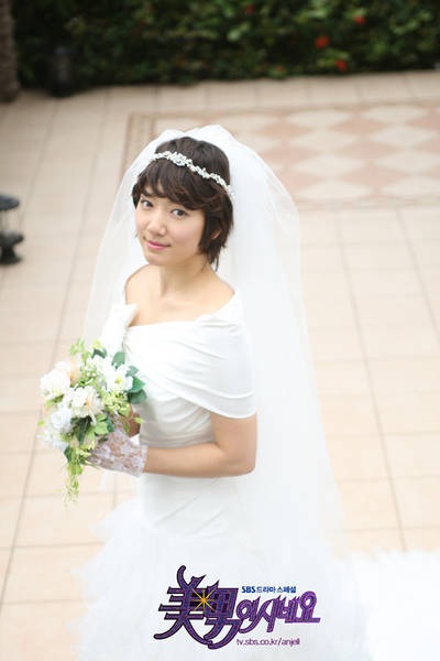 Hình ảnh tomboy của Park Shin Hye được khen ngợi - 6 Hình ảnh tomboy của Park Shin Hye được khen ngợi - 6