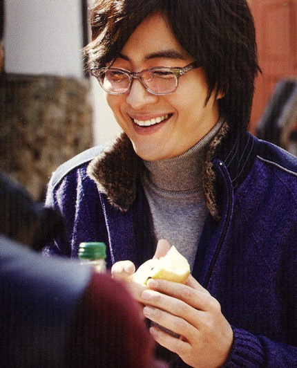 Bae Yong Joon làm người mẫu thời trang - 19