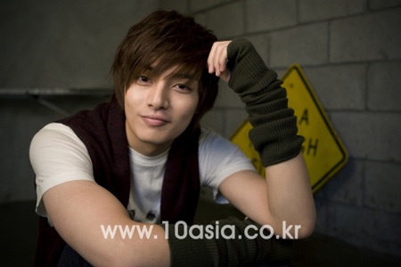 Kim Joon của “Boys Over Flowers” bị nhiễm cúm A/H1N1 - 2 Kim Joon của “Boys Over Flowers” bị nhiễm cúm A/H1N1 - 2