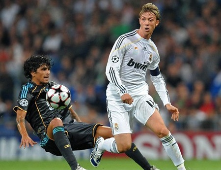Derby thành Manchester vì Guti - 1 Derby thành Manchester vì Guti - 1