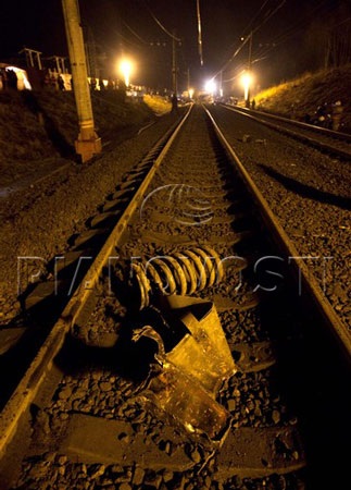 Hiện trường vụ tai nạn tàu hỏa thảm khốc ở Nga - 4