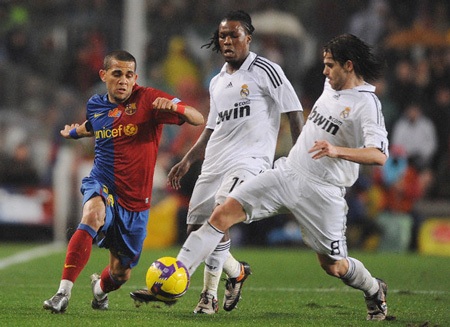Barcelona-Real Madrid: Bước ngoặt sinh mệnh - 1 Barcelona-Real Madrid: Bước ngoặt sinh mệnh - 1