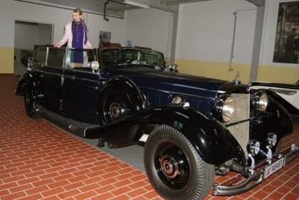 Chiếc Mercedes của Hitler tìm được chủ mới - 1 Chiếc Mercedes của Hitler tìm được chủ mới - 1